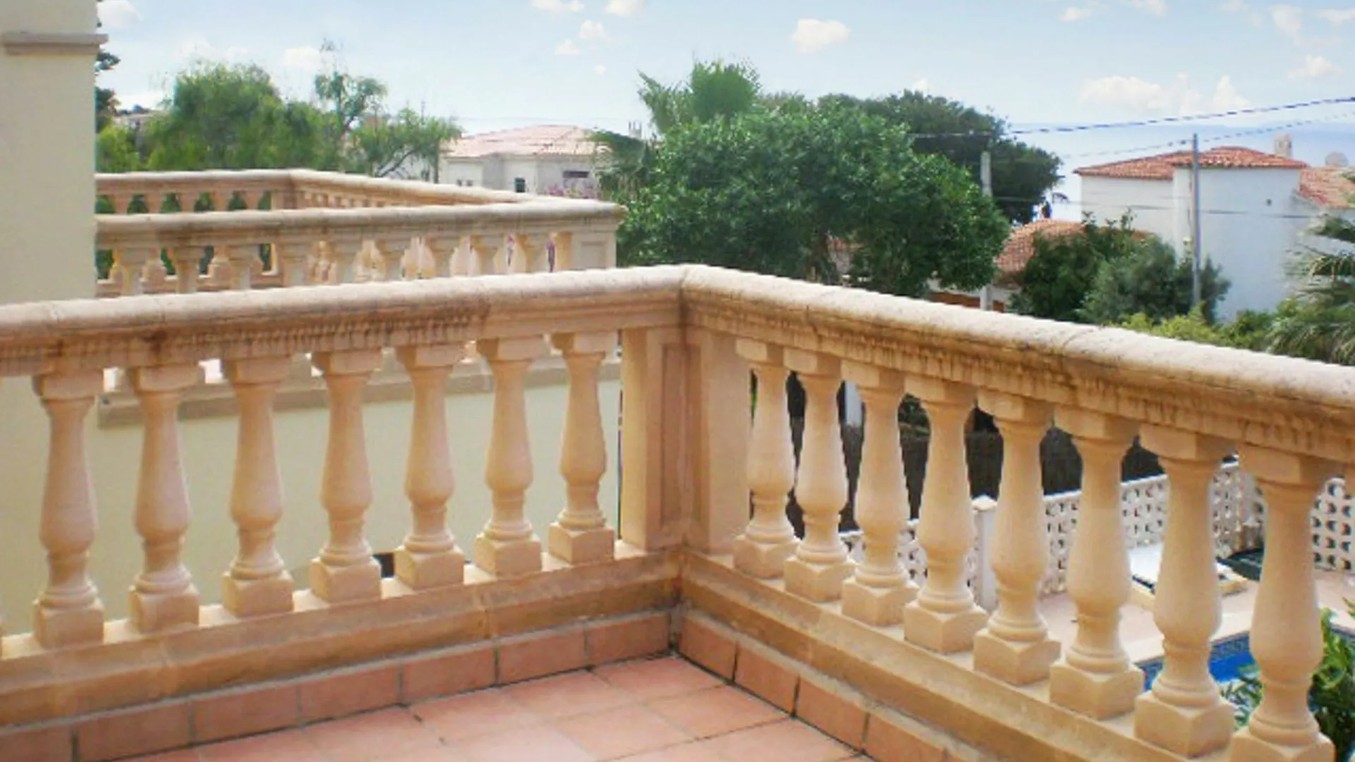 Classic 3-Bedroom Chalet On Sunny Mallorca With A Pool Access, Terrace, Wifi ... 루크마호르 0*,  스페인